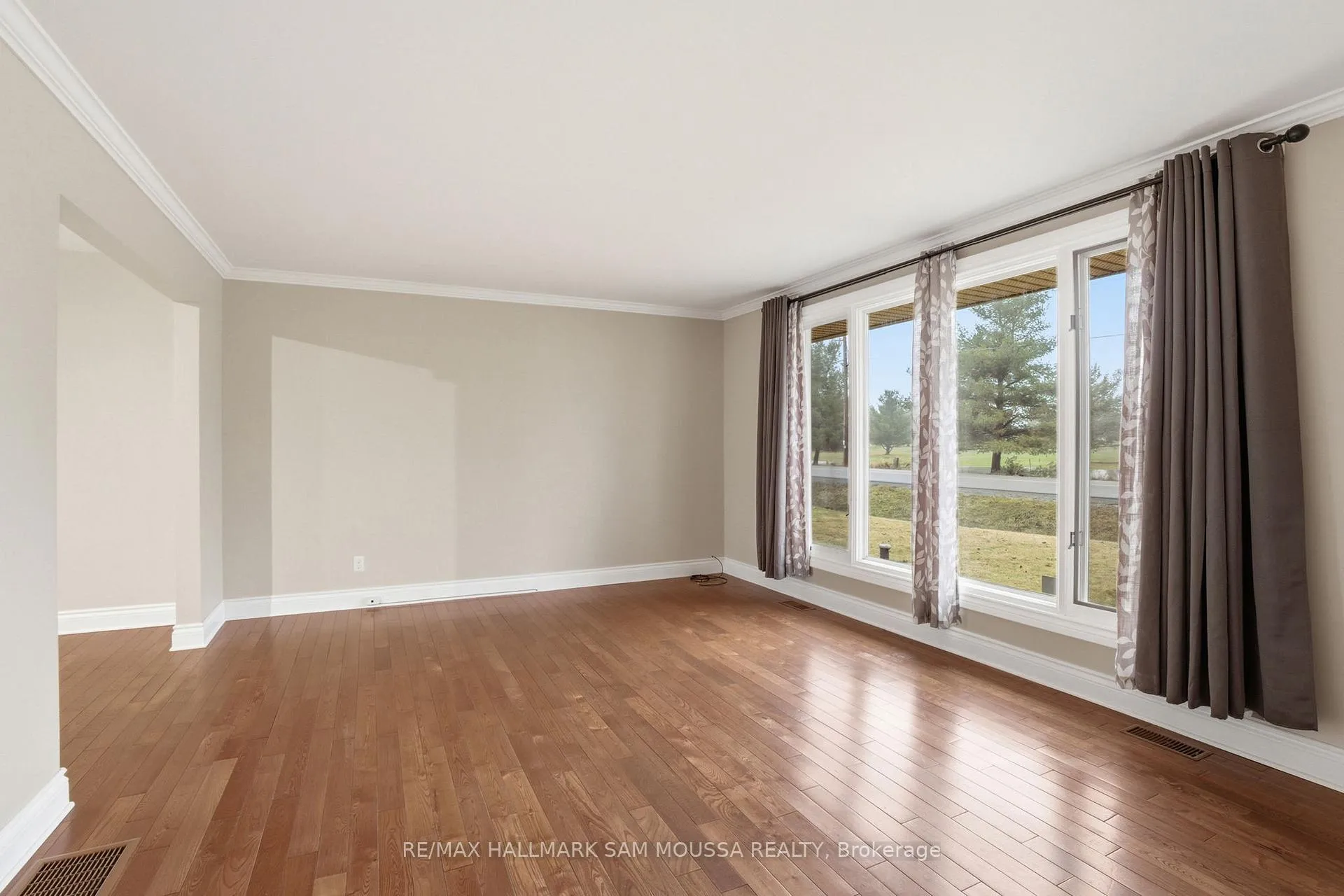 Photo 7 of 267 Keatley Road, Ottawa, Kinburn — HOMEH