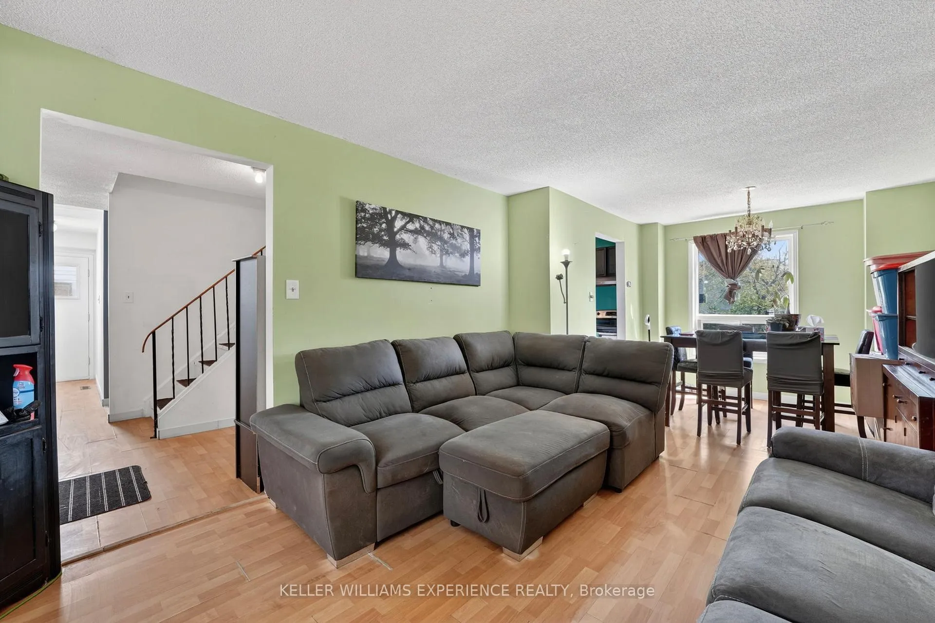 Photo 3 of 1069 Maclean Street, Innisfil, Alcona — HOMEH