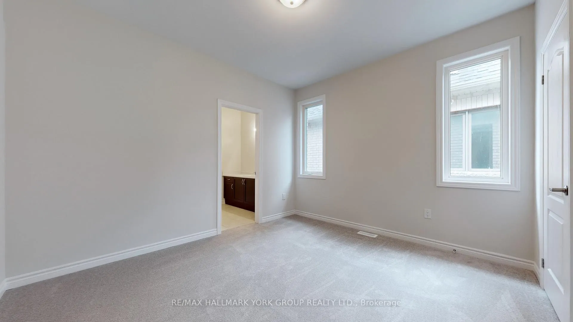 Photo 9 of 2964 Monarch Drive, Orillia — HOMEH