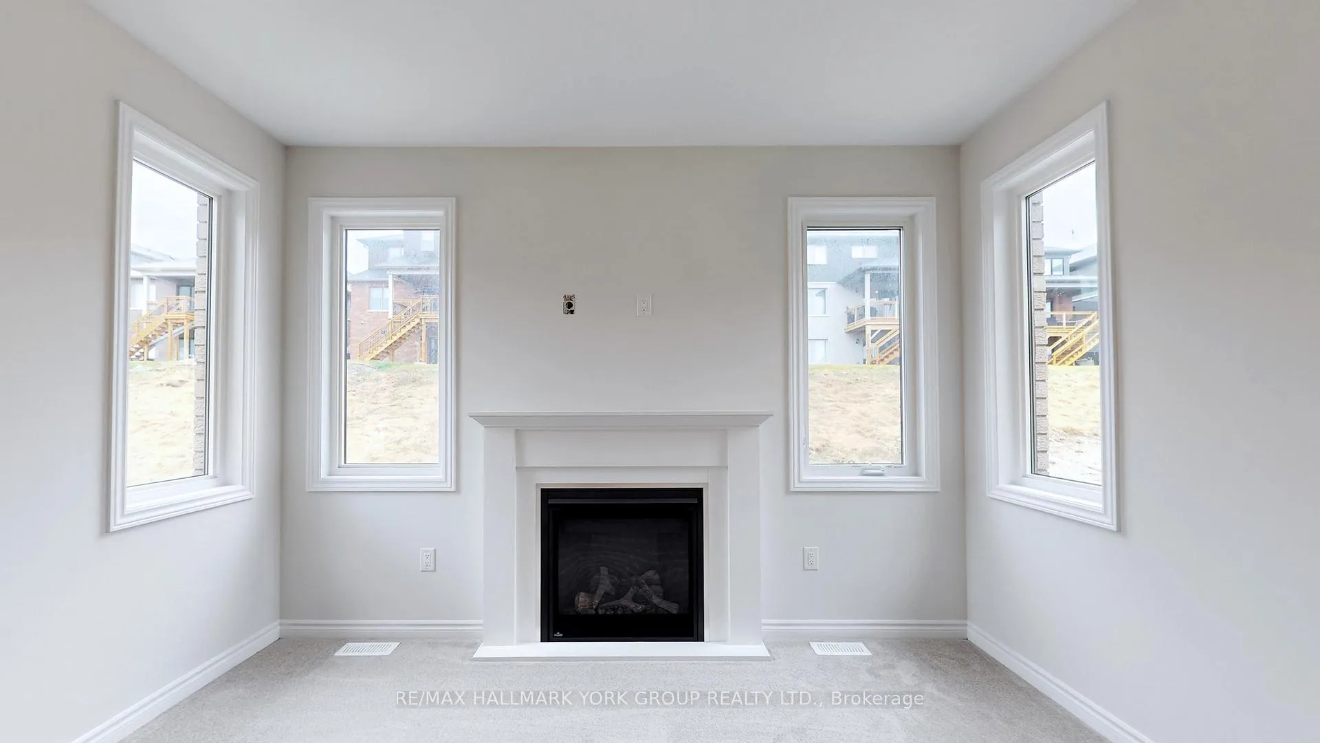 Photo 23 of 2964 Monarch Drive, Orillia — HOMEH