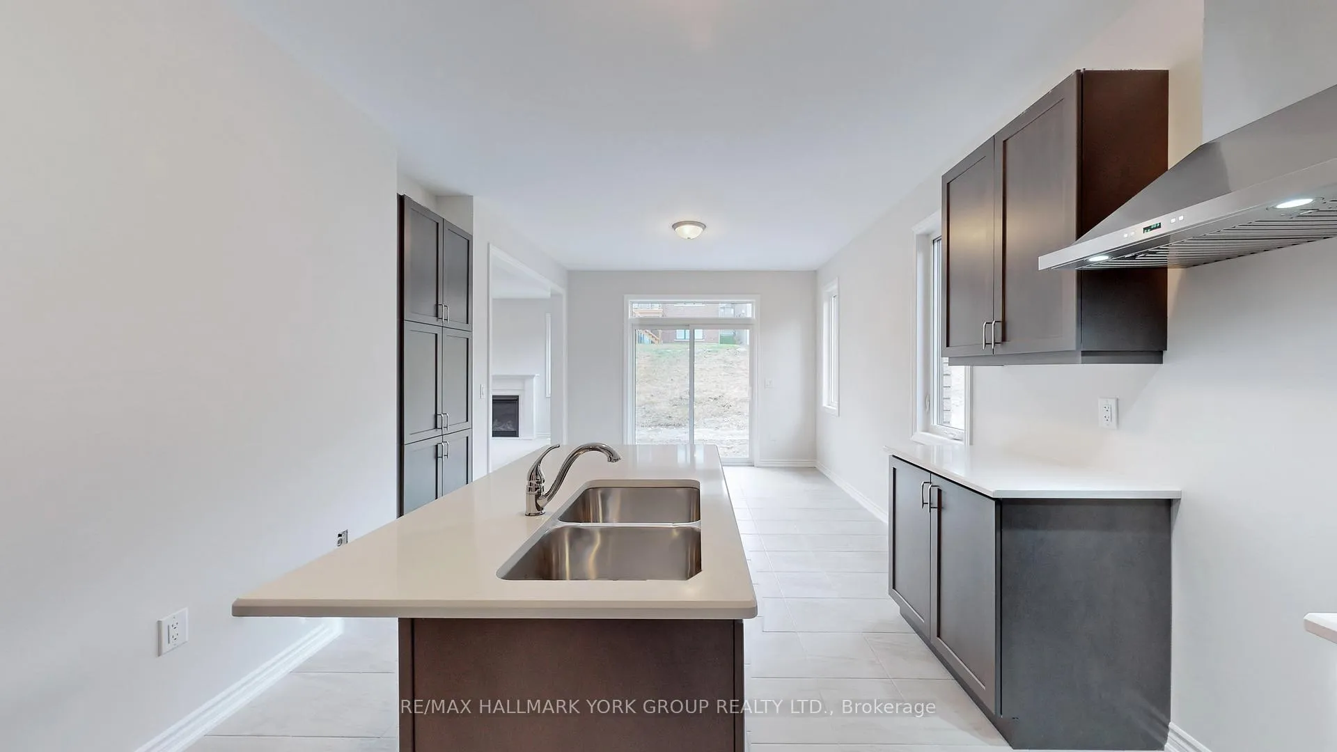 Photo 33 of 2964 Monarch Drive, Orillia — HOMEH