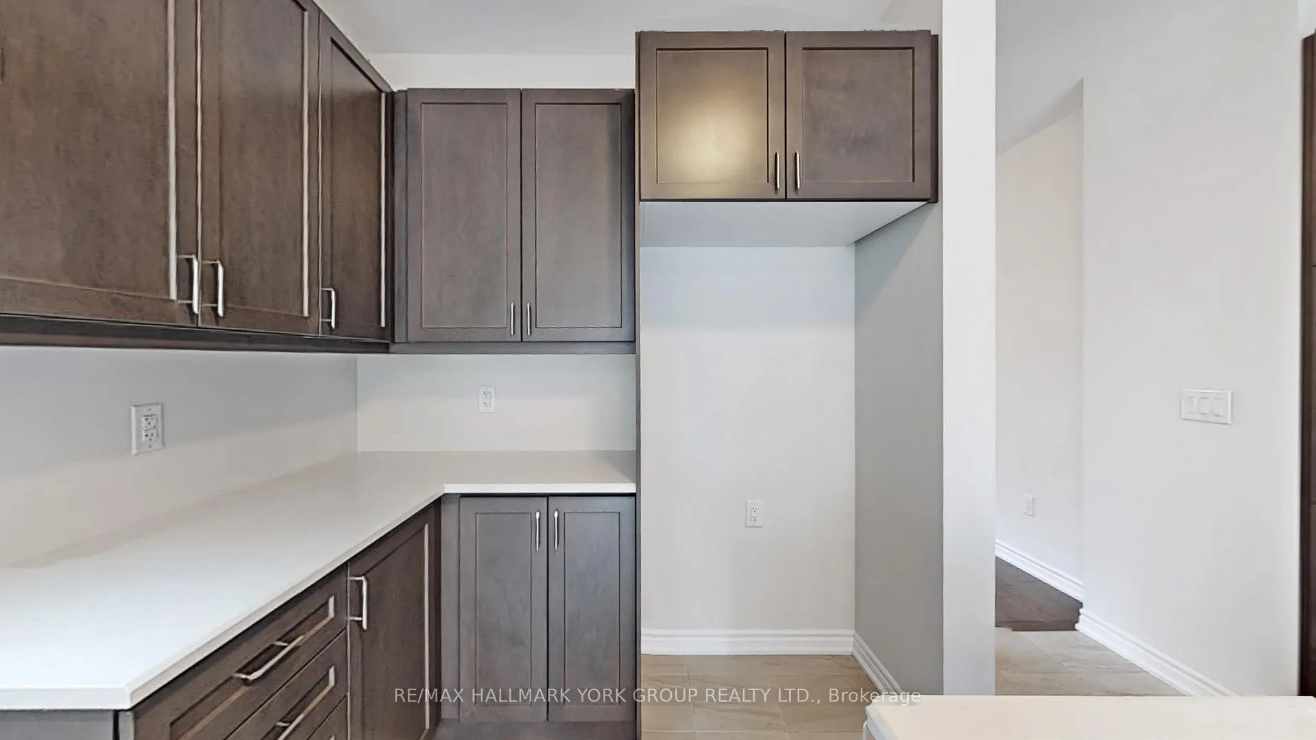 Photo 34 of 2964 Monarch Drive, Orillia — HOMEH