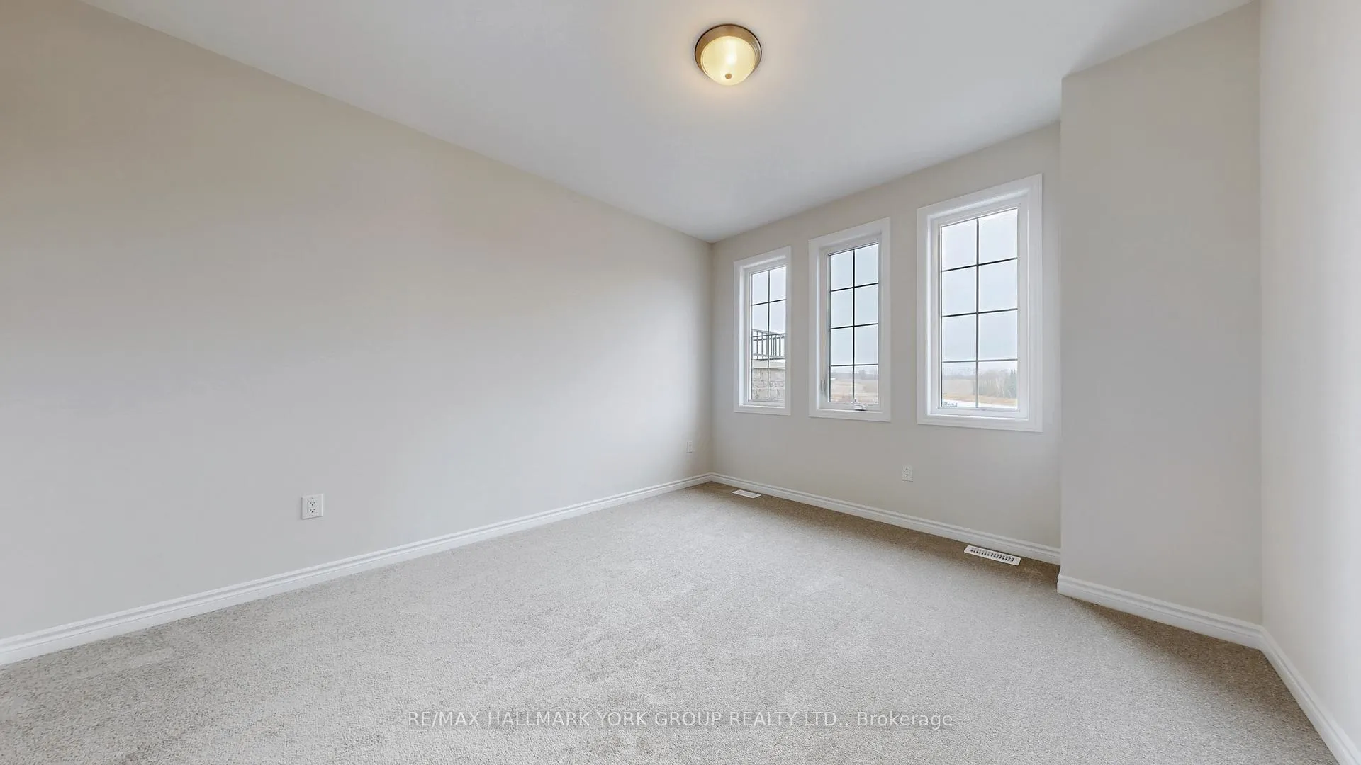 Photo 41 of 2964 Monarch Drive, Orillia — HOMEH