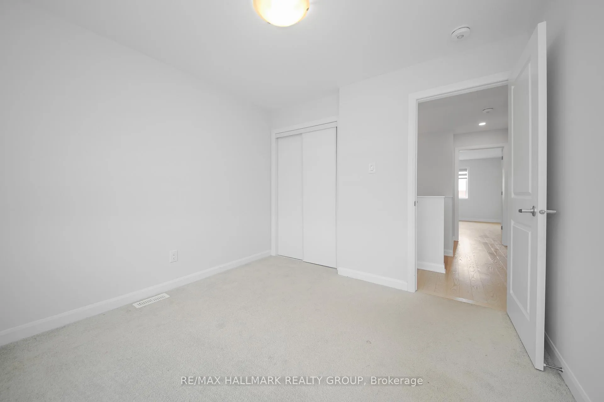Photo 21 of 532 Prominence Way, Ottawa, Avalon East — HOMEH