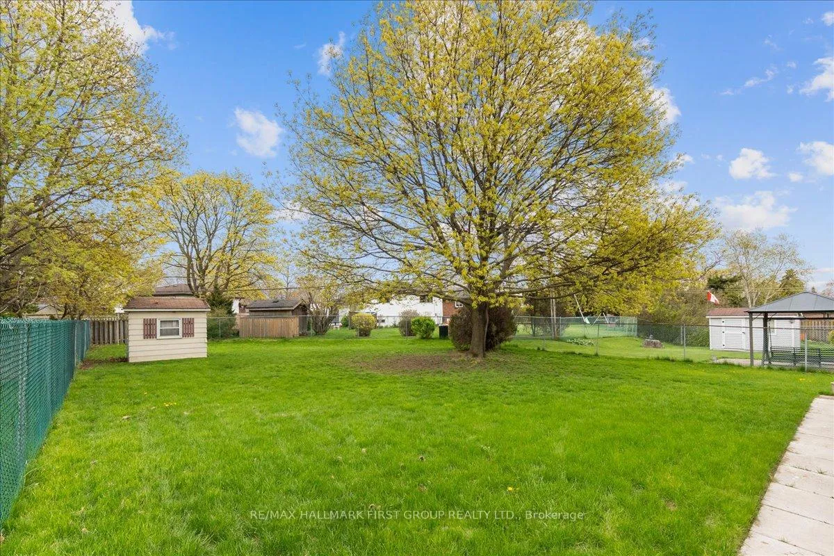 Photo 38 of 26 Harland Crescent, Ajax, South East — HOMEH