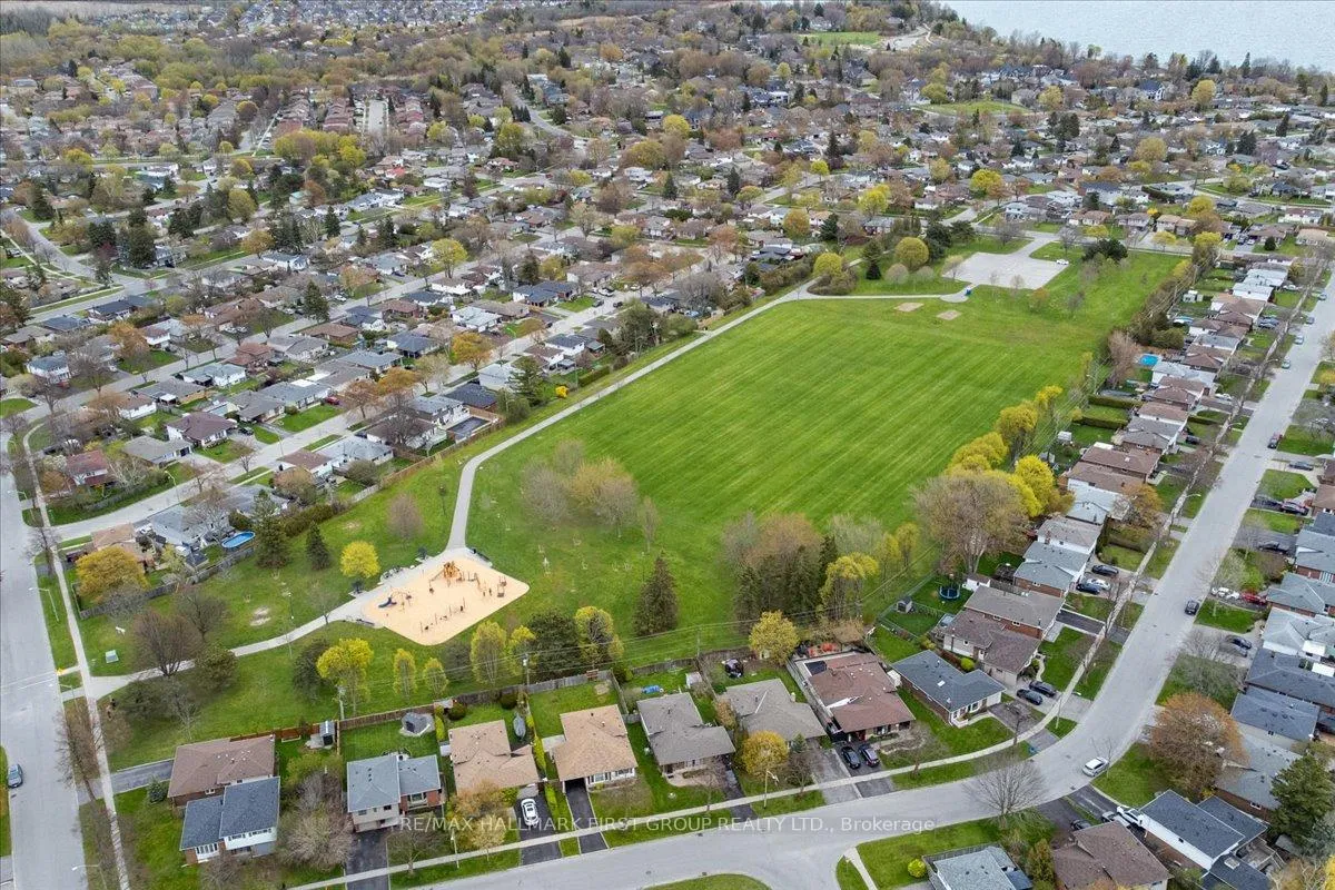 Photo 45 of 26 Harland Crescent, Ajax, South East — HOMEH