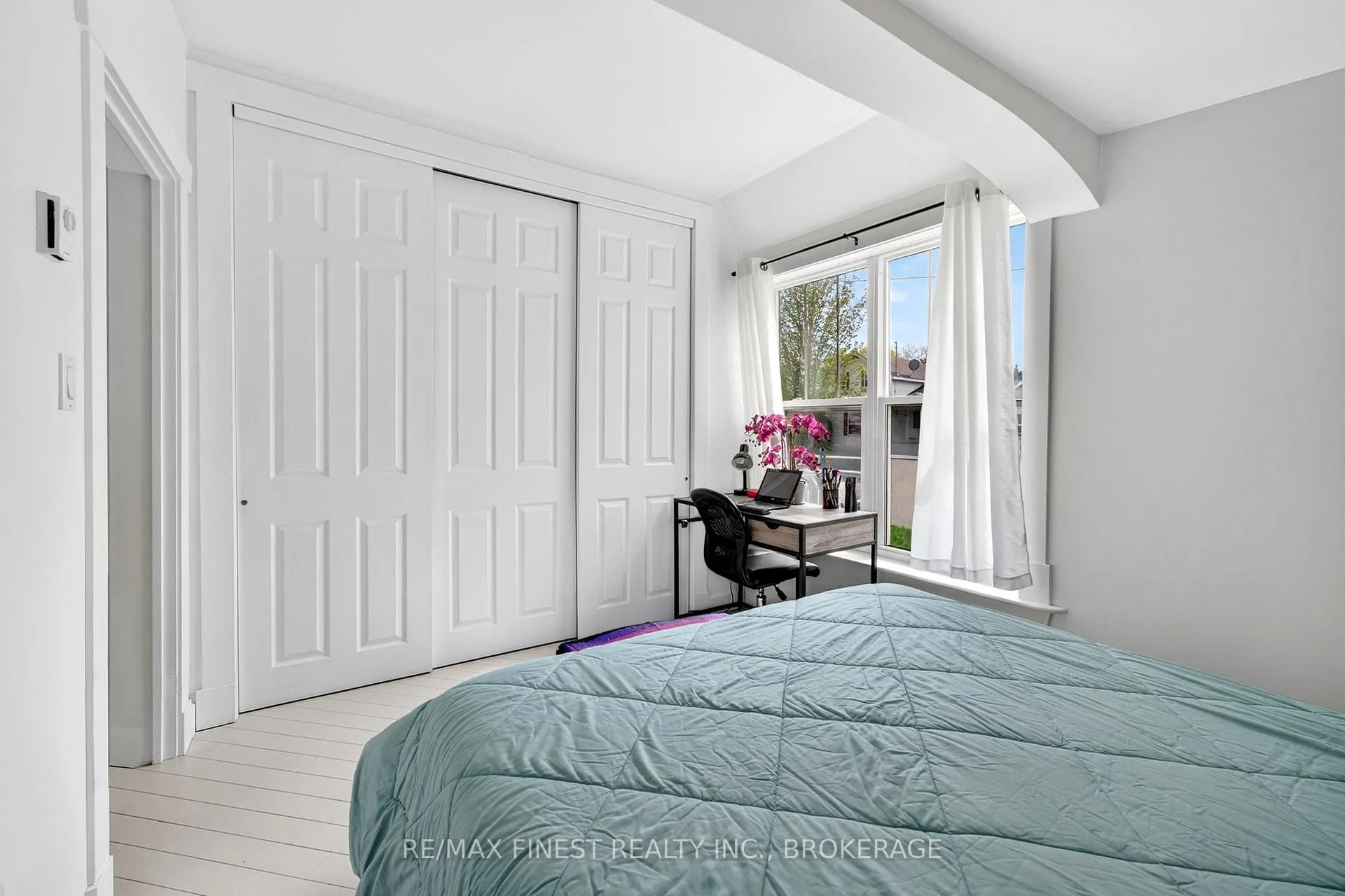 Photo 11 of 377 Henrietta Street, Gananoque — HOMEH