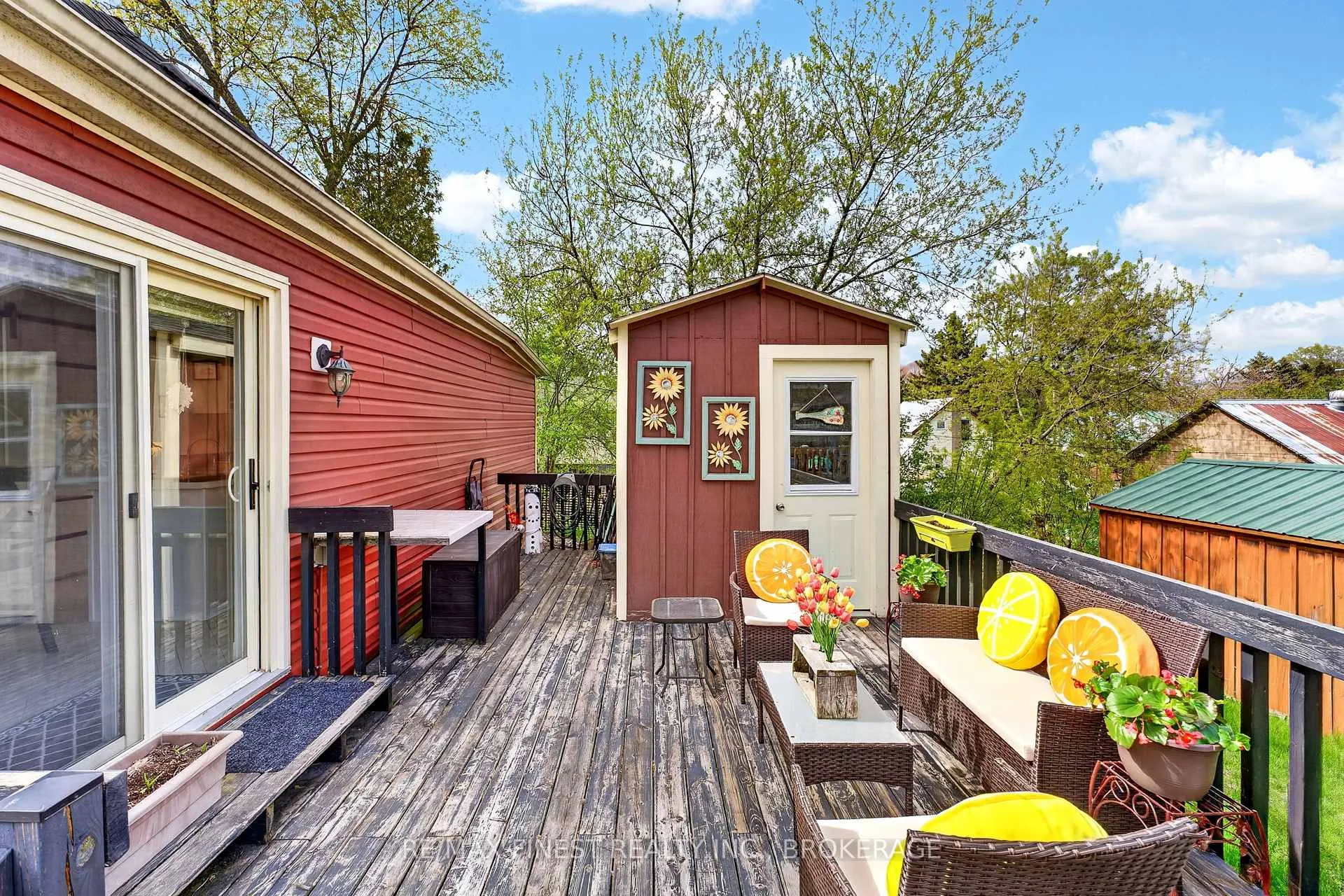 Photo 13 of 377 Henrietta Street, Gananoque — HOMEH