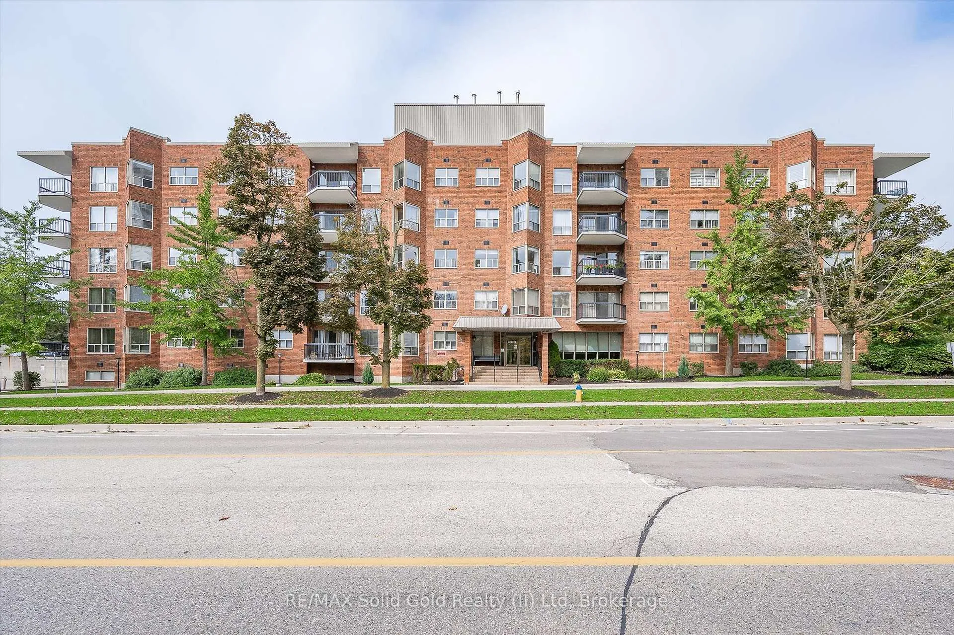 Photo 1 of Unit 504, 300 Keats Way, Waterloo, Beechwood — HOMEH