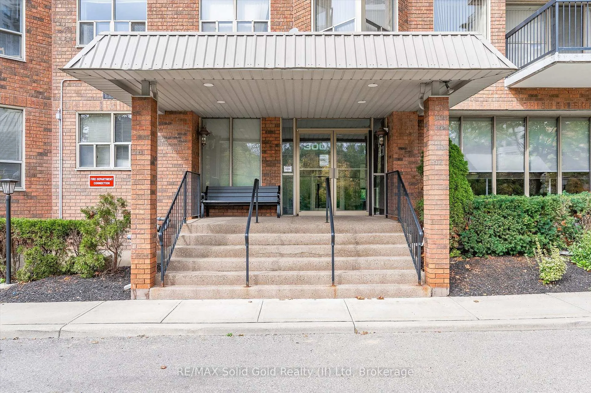 Photo 2 of Unit 504, 300 Keats Way, Waterloo, Beechwood — HOMEH