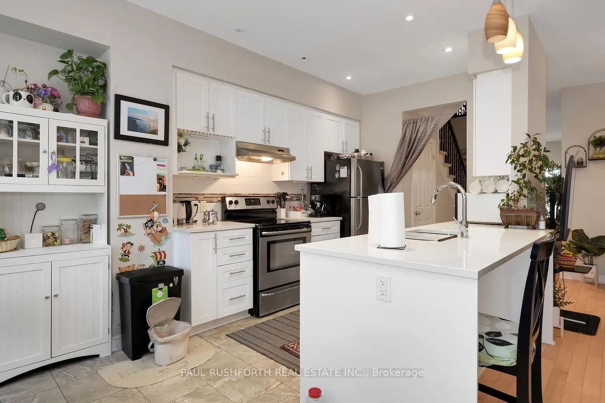 Photo 8 of 137 Popplewell Crescent, Ottawa, Barrhaven - Cedargrove/Fraserdale — HOMEH