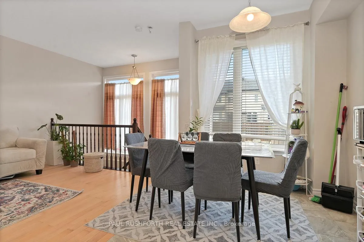 Photo 12 of 137 Popplewell Crescent, Ottawa, Barrhaven - Cedargrove/Fraserdale — HOMEH