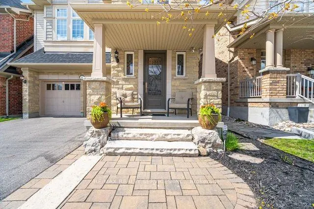 Photo 3 of 8 Kearny Avenue, Caledon, Rural Caledon — HOMEH