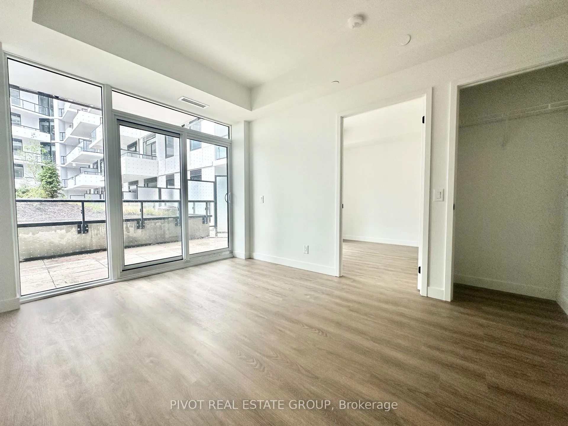 Photo 4 of Unit 339, 1050 Eastern Avenue, Toronto, The Beaches — HOMEH