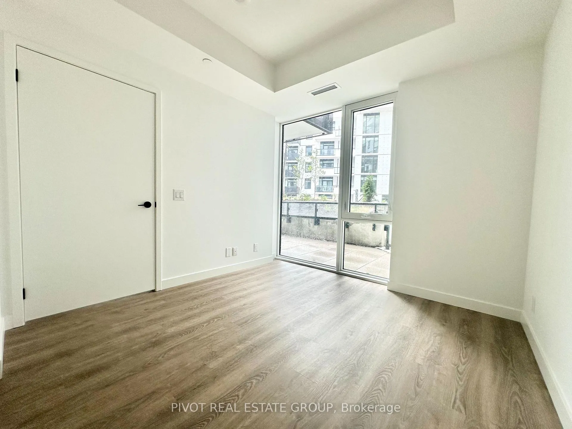 Photo 9 of Unit 339, 1050 Eastern Avenue, Toronto, The Beaches — HOMEH