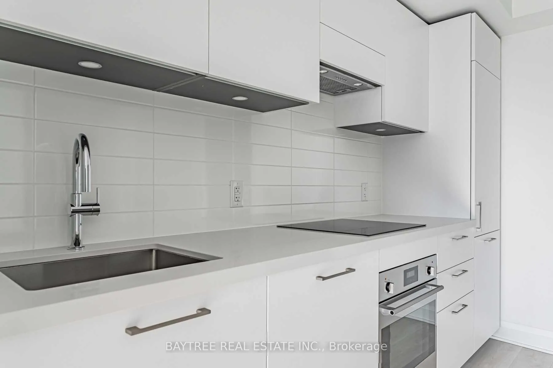 Photo 4 of Unit 310, 33 Frederick Todd Way, Toronto, Thorncliffe Park — HOMEH