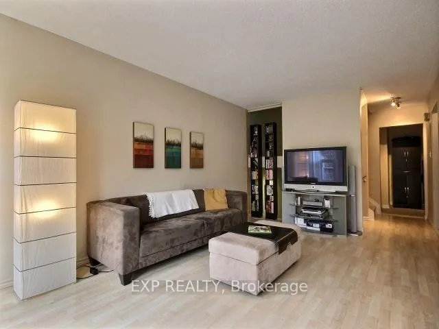 Photo 3 of Unit 29, 3415 Uplands Drive, Ottawa, Hunt Club — HOMEH