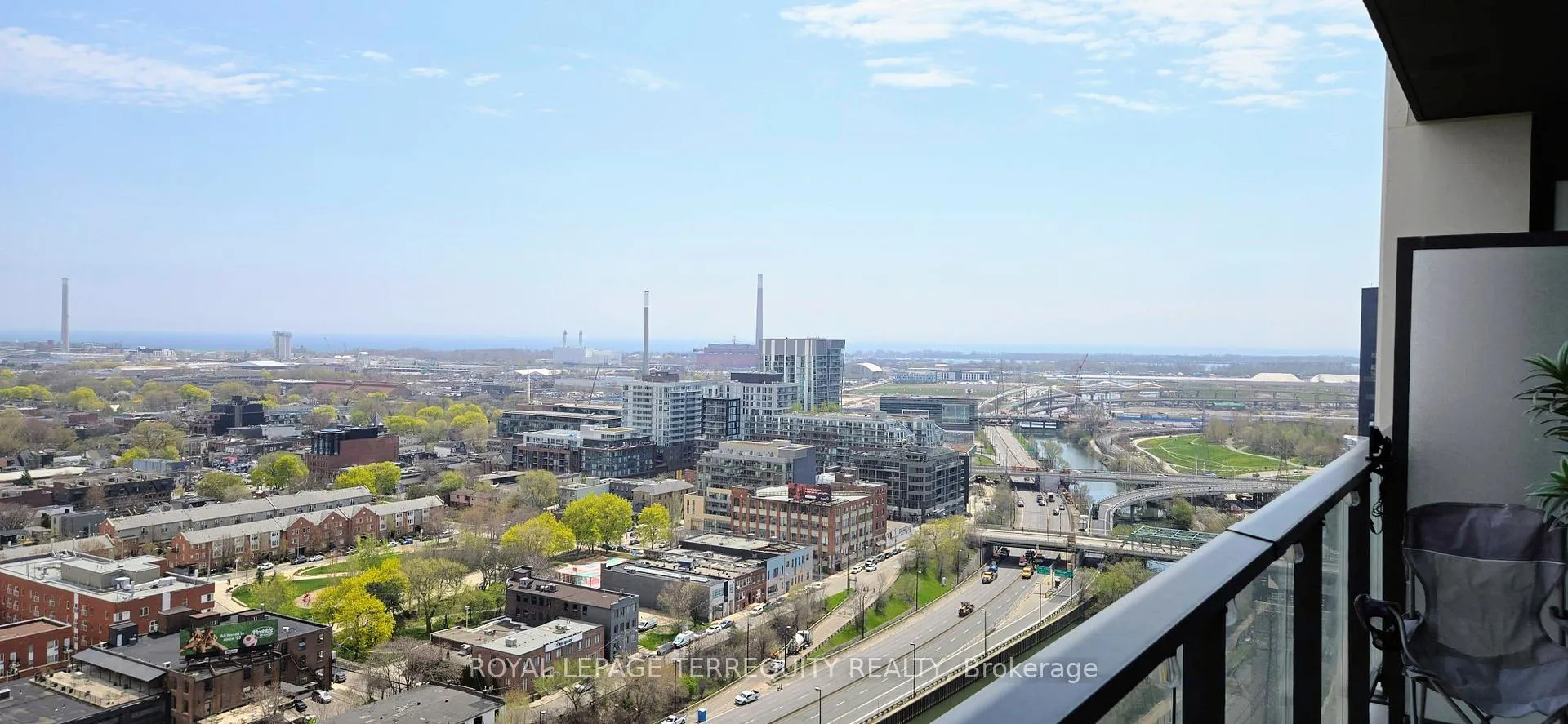 Photo 7 of Unit 2213, 5 Defries Street, Toronto, Regent Park — HOMEH