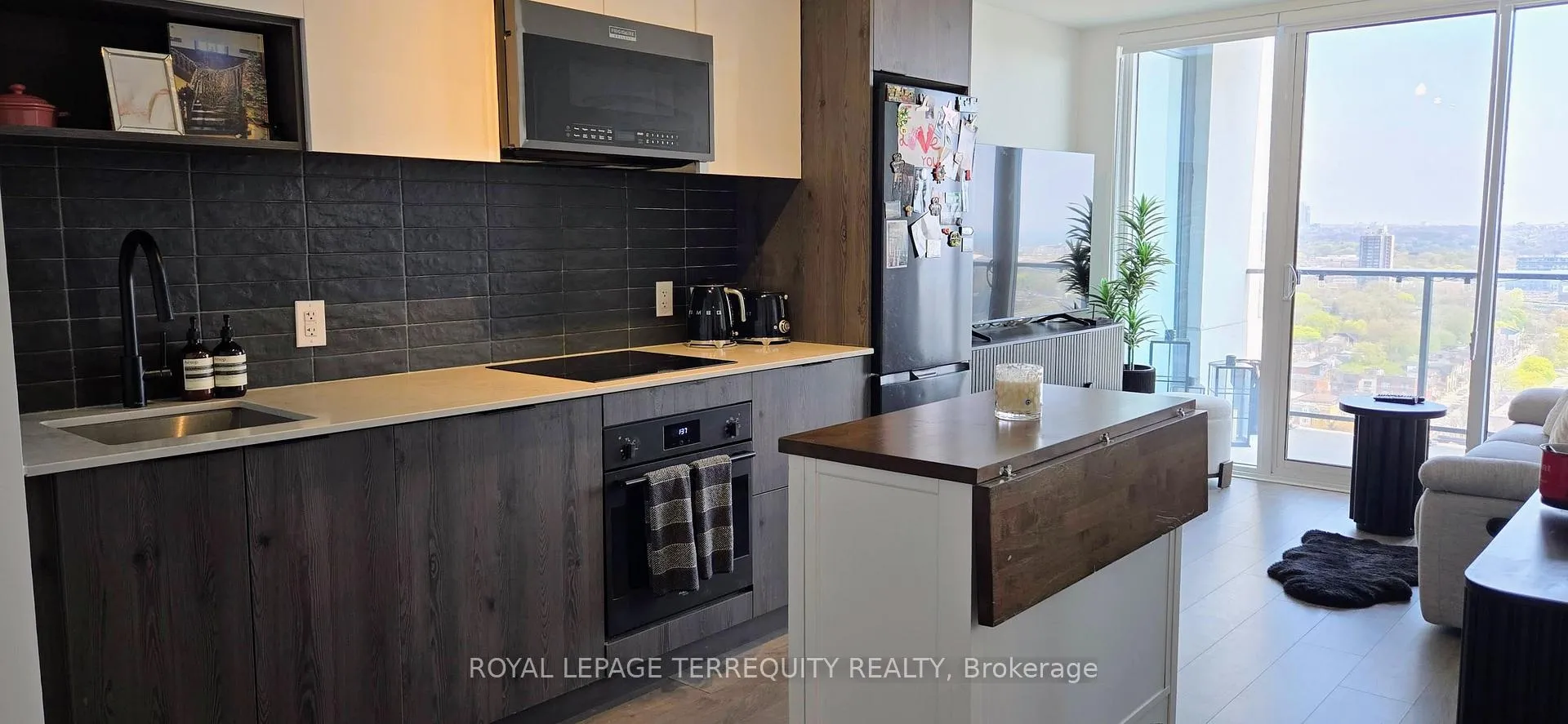 Photo 10 of Unit 2213, 5 Defries Street, Toronto, Regent Park — HOMEH