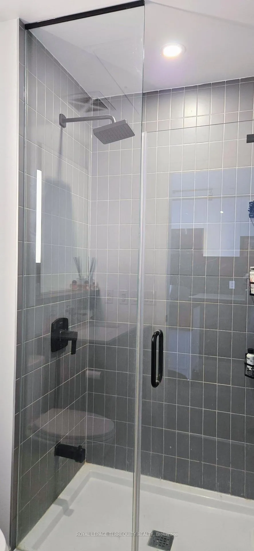 Photo 15 of Unit 2213, 5 Defries Street, Toronto, Regent Park — HOMEH