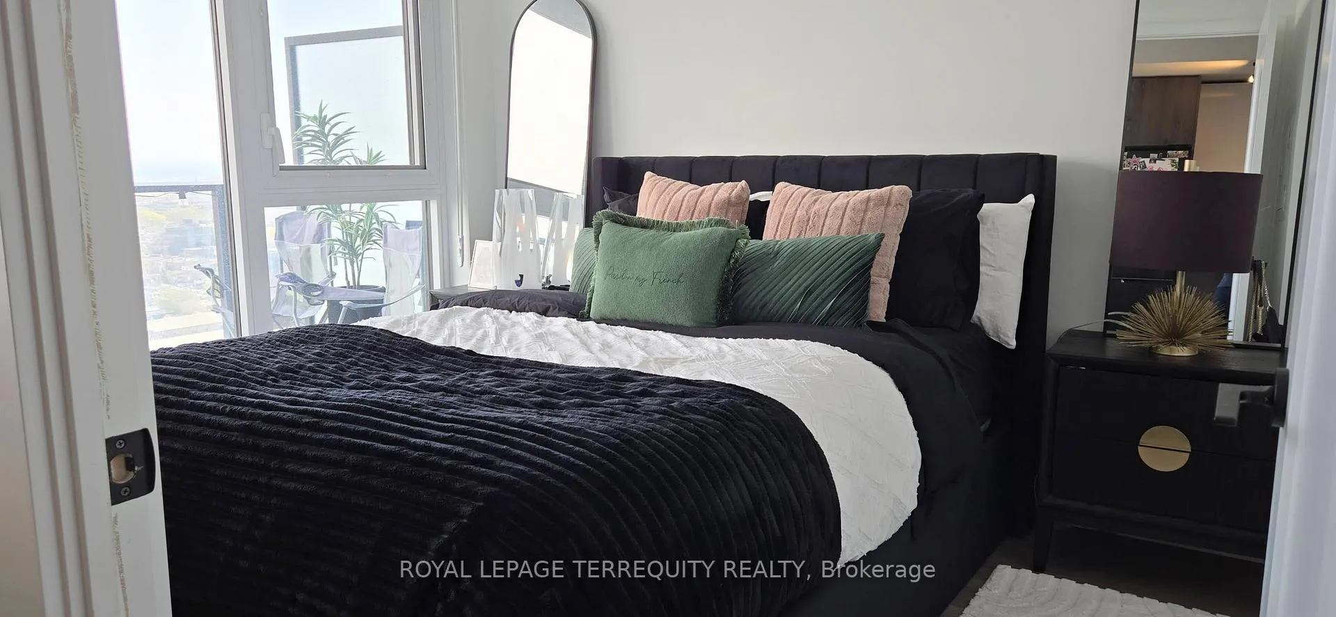 Photo 16 of Unit 2213, 5 Defries Street, Toronto, Regent Park — HOMEH