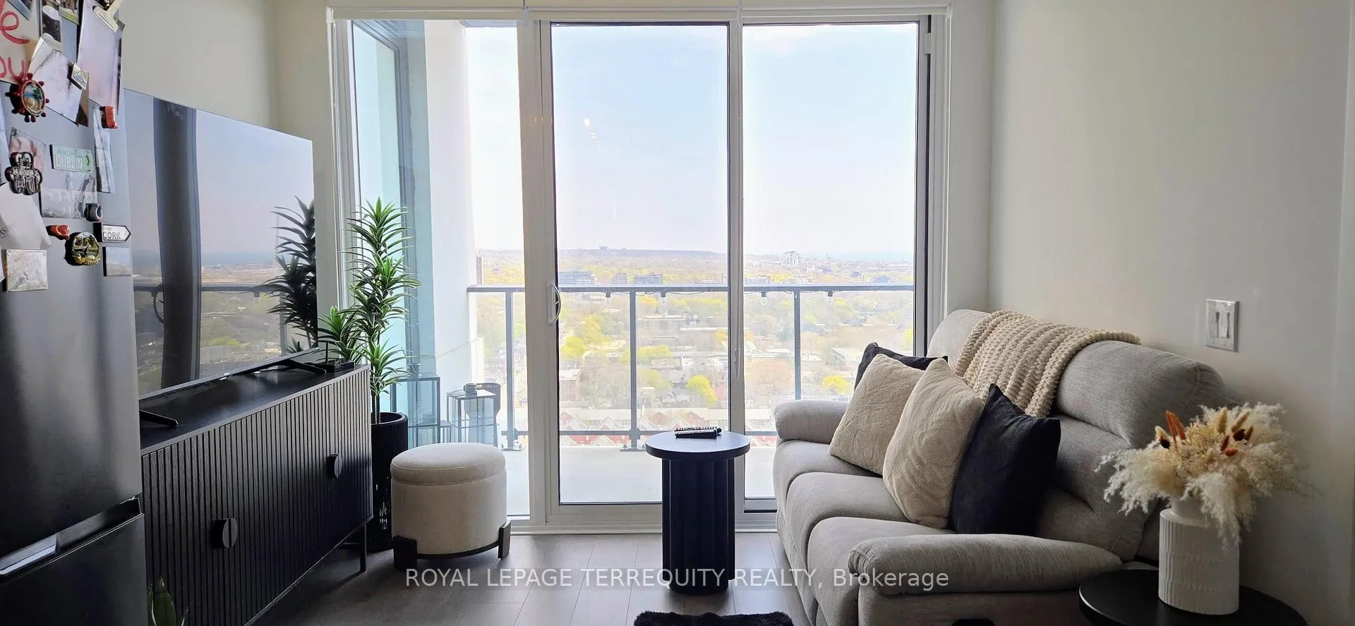 Photo 26 of Unit 2213, 5 Defries Street, Toronto, Regent Park — HOMEH