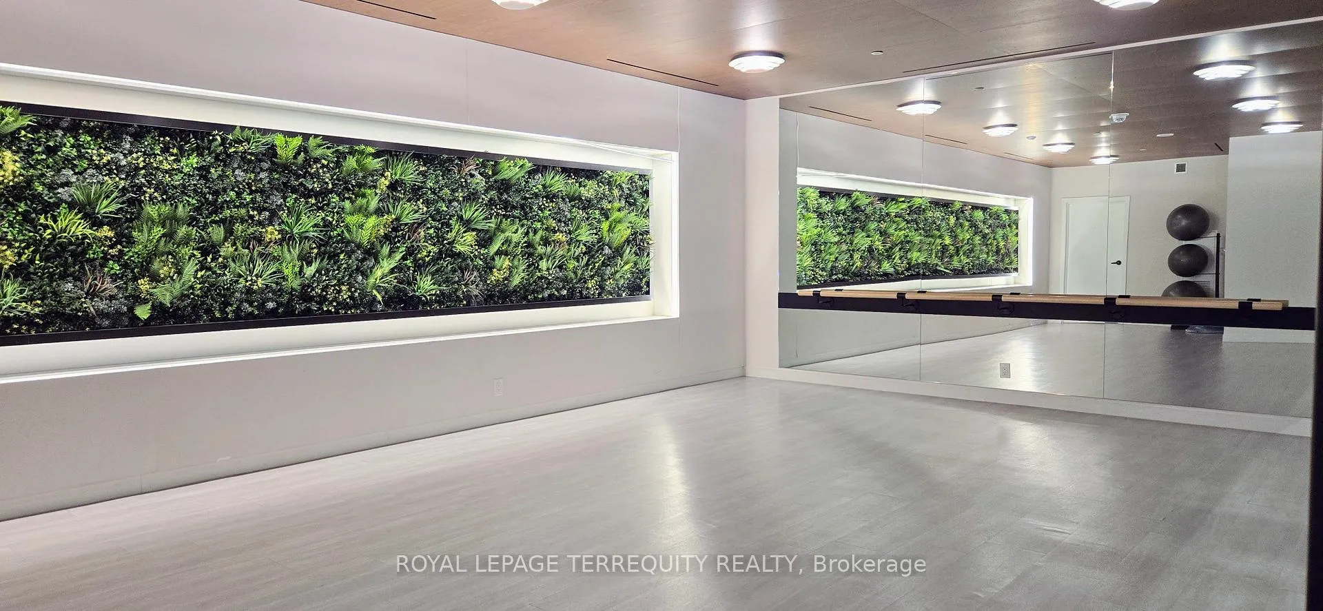 Photo 41 of Unit 2213, 5 Defries Street, Toronto, Regent Park — HOMEH