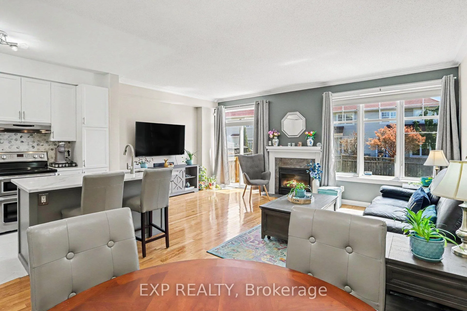 Photo 11 of 100 Ambiance Drive, Ottawa, Barrhaven East — HOMEH