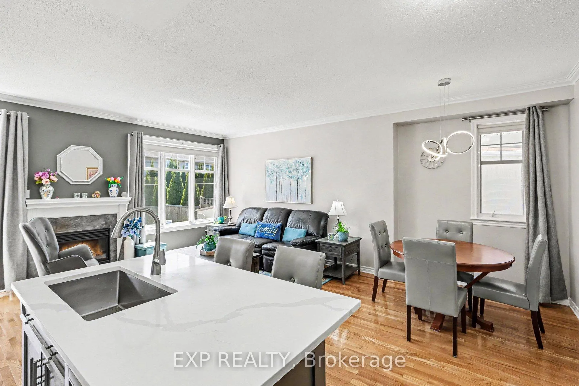 Photo 12 of 100 Ambiance Drive, Ottawa, Barrhaven East — HOMEH