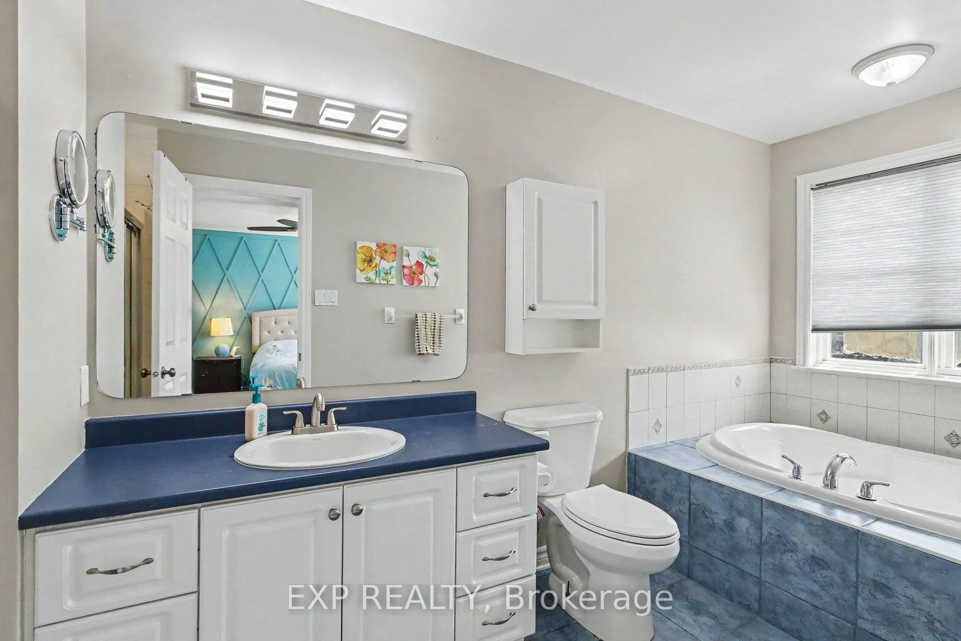 Photo 21 of 100 Ambiance Drive, Ottawa, Barrhaven East — HOMEH