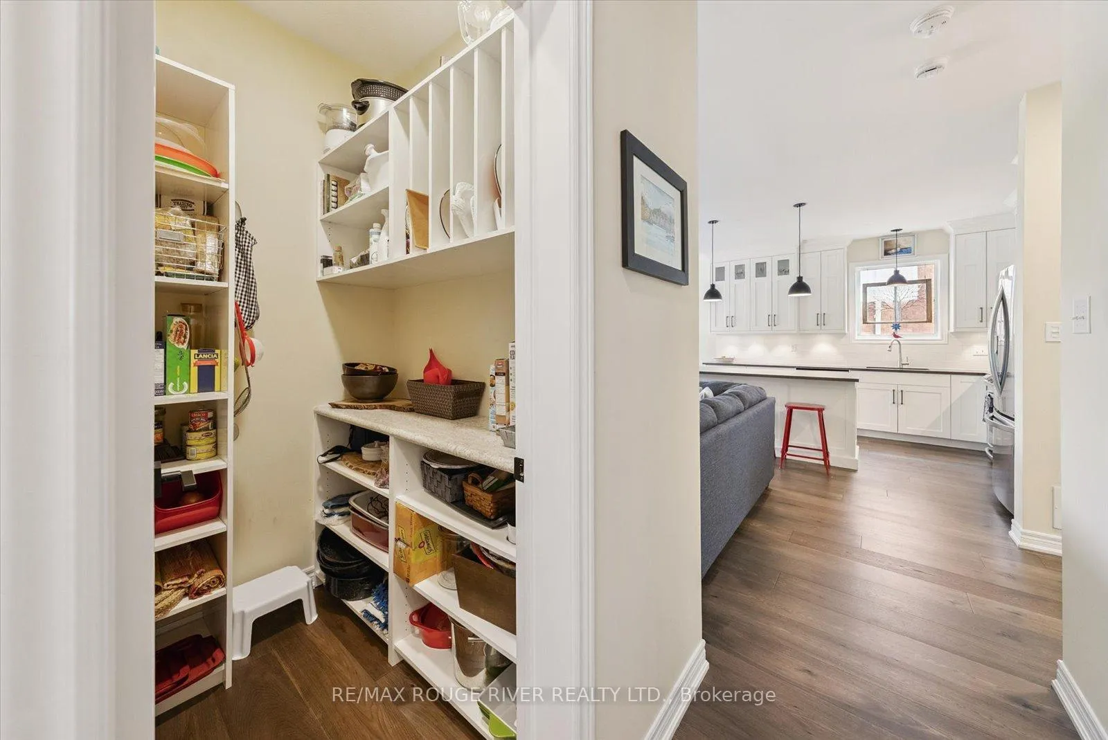 Photo 12 of 475 Victoria Street, Scugog, Port Perry — HOMEH