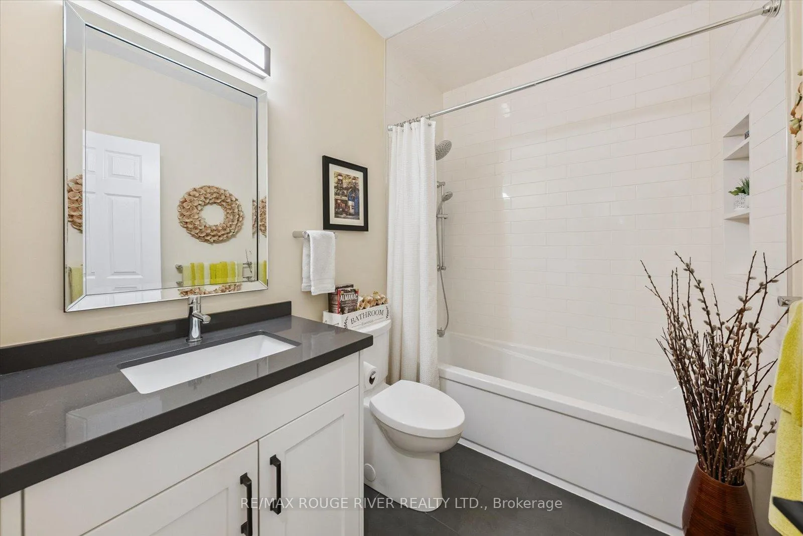 Photo 18 of 475 Victoria Street, Scugog, Port Perry — HOMEH