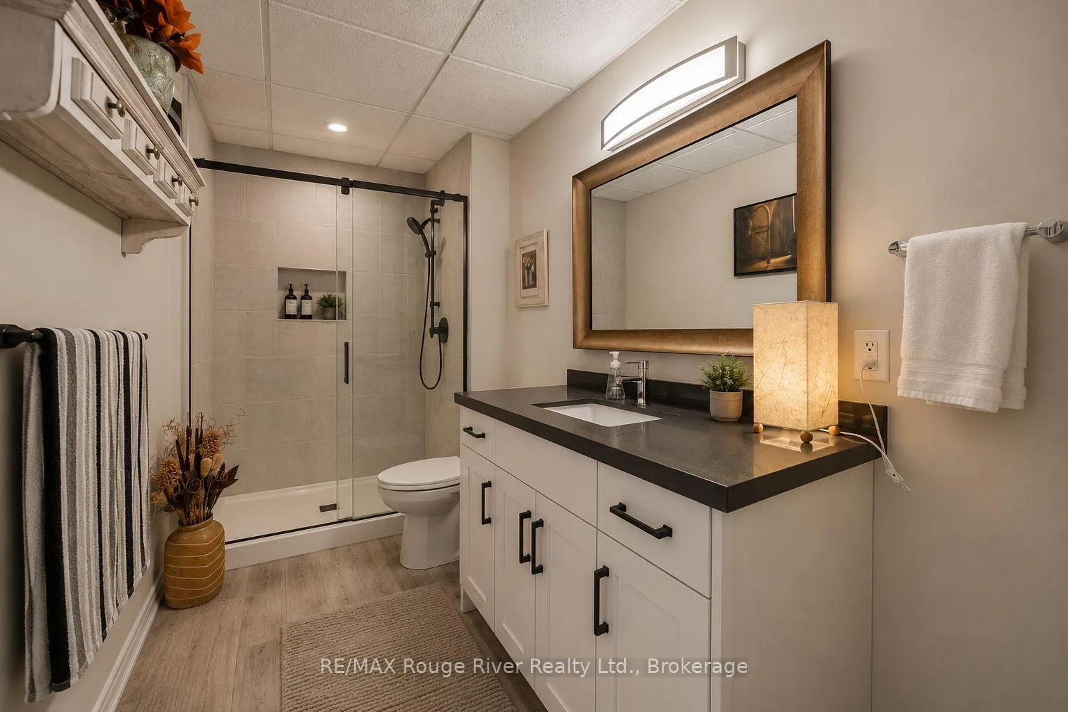 Photo 35 of 475 Victoria Street, Scugog, Port Perry — HOMEH