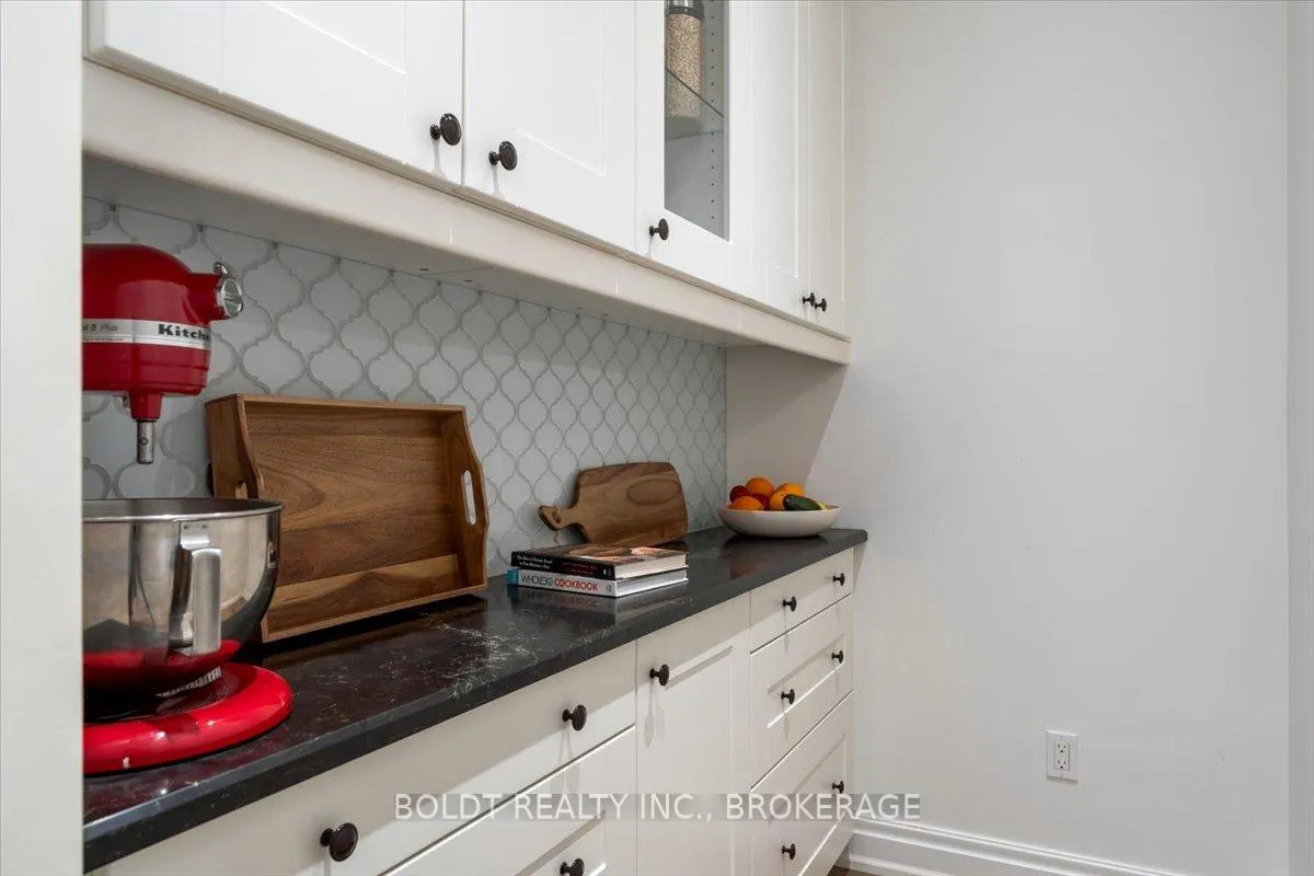 Photo 13 of 1107 Balfour Street, Pelham, Fenwick — HOMEH