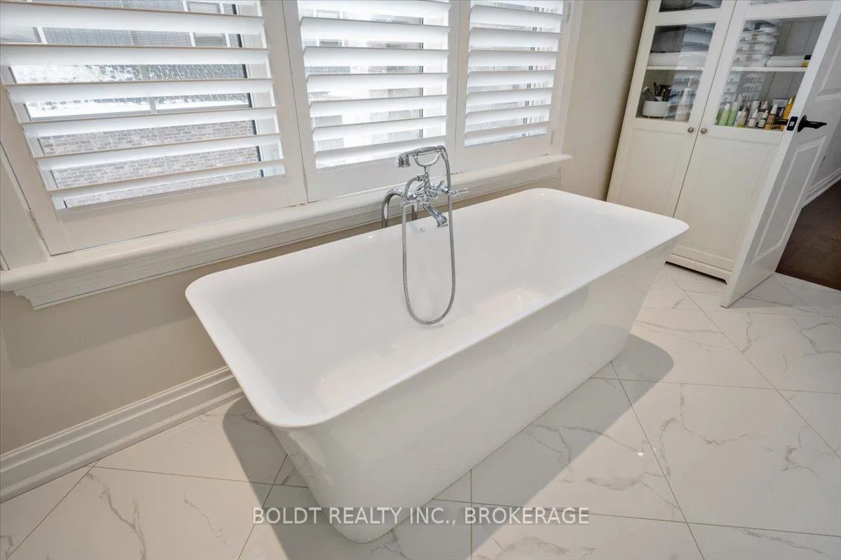 Photo 28 of 1107 Balfour Street, Pelham, Fenwick — HOMEH