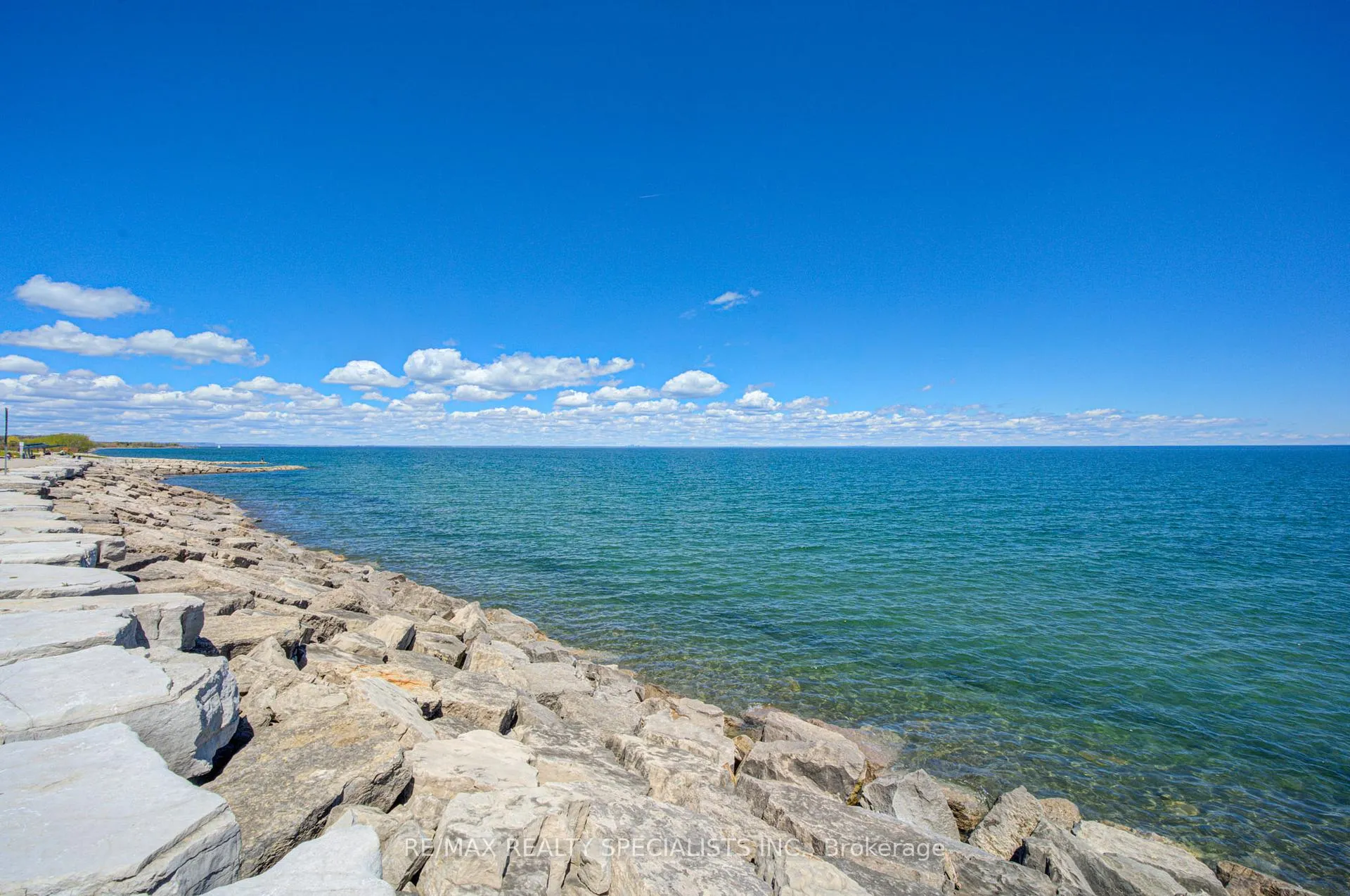 Photo 42 of Unit 407, 40 Esplanade Lane, Grimsby, Grimsby Beach — HOMEH