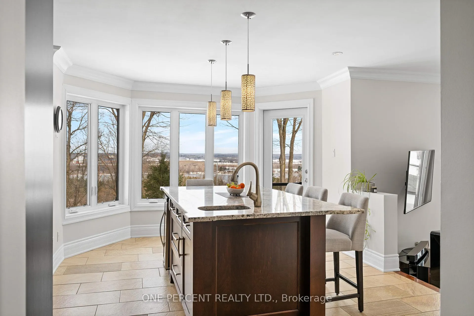 Photo 12 of 975 Fieldown Street, Ottawa, Cumberland Ridge — HOMEH