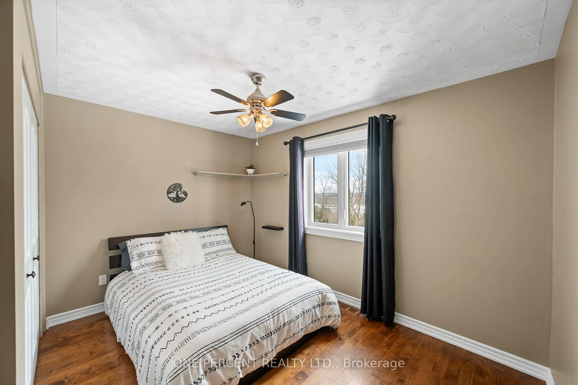 Photo 27 of 975 Fieldown Street, Ottawa, Cumberland Ridge — HOMEH