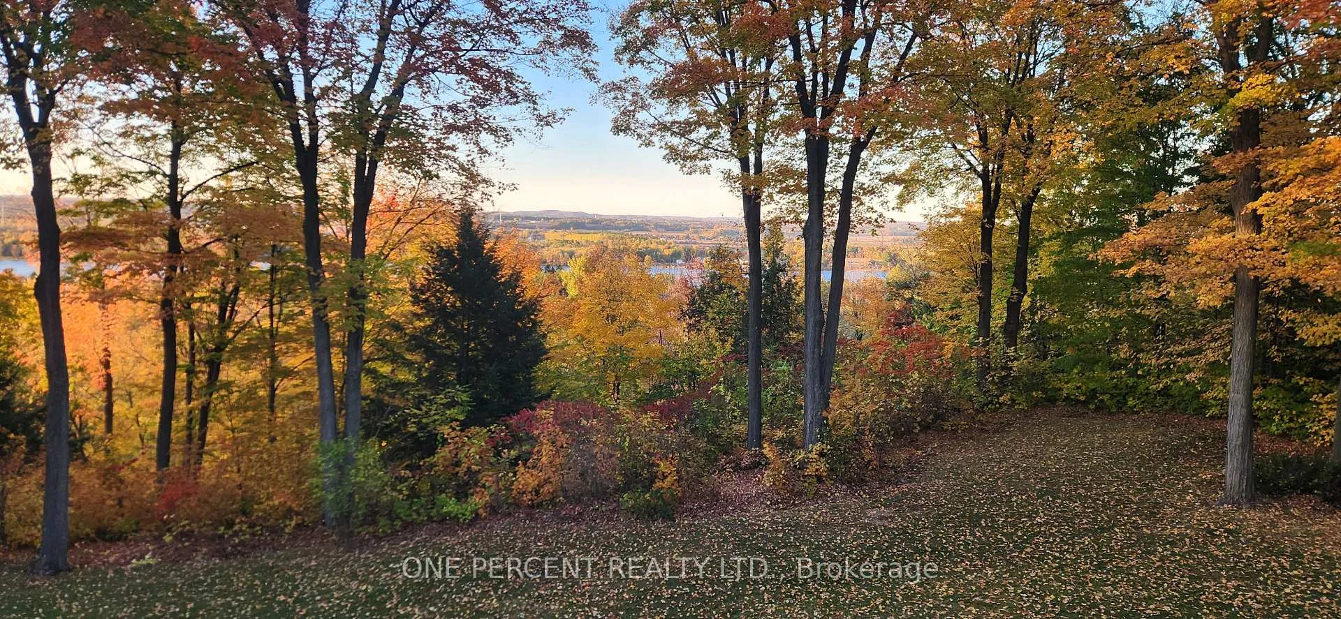 Photo 47 of 975 Fieldown Street, Ottawa, Cumberland Ridge — HOMEH