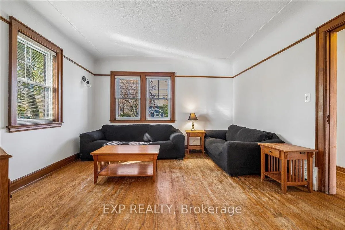 Photo 7 of 1025 King Road, Burlington, LaSalle — HOMEH