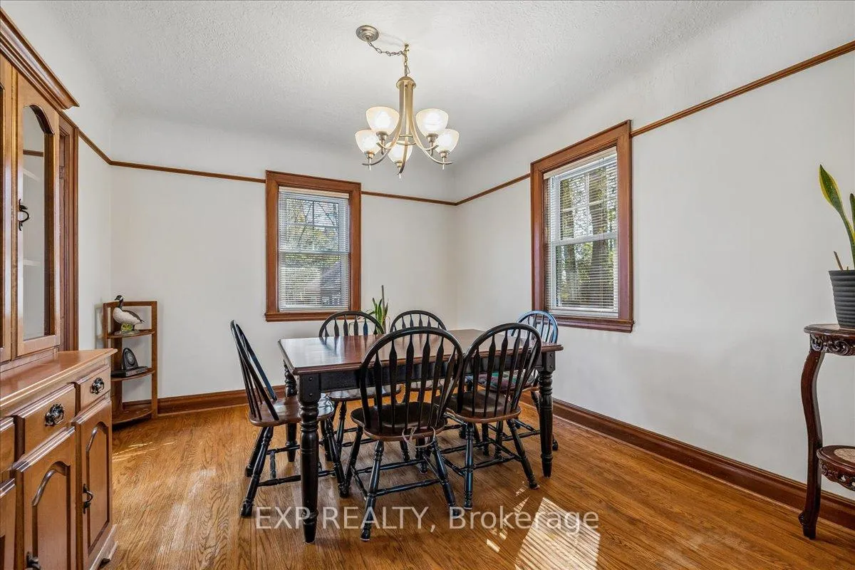 Photo 9 of 1025 King Road, Burlington, LaSalle — HOMEH