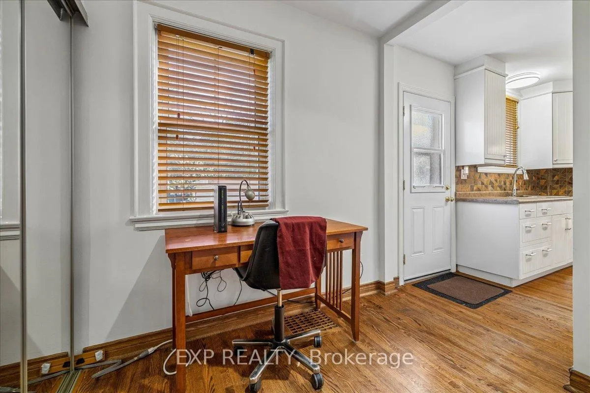 Photo 16 of 1025 King Road, Burlington, LaSalle — HOMEH