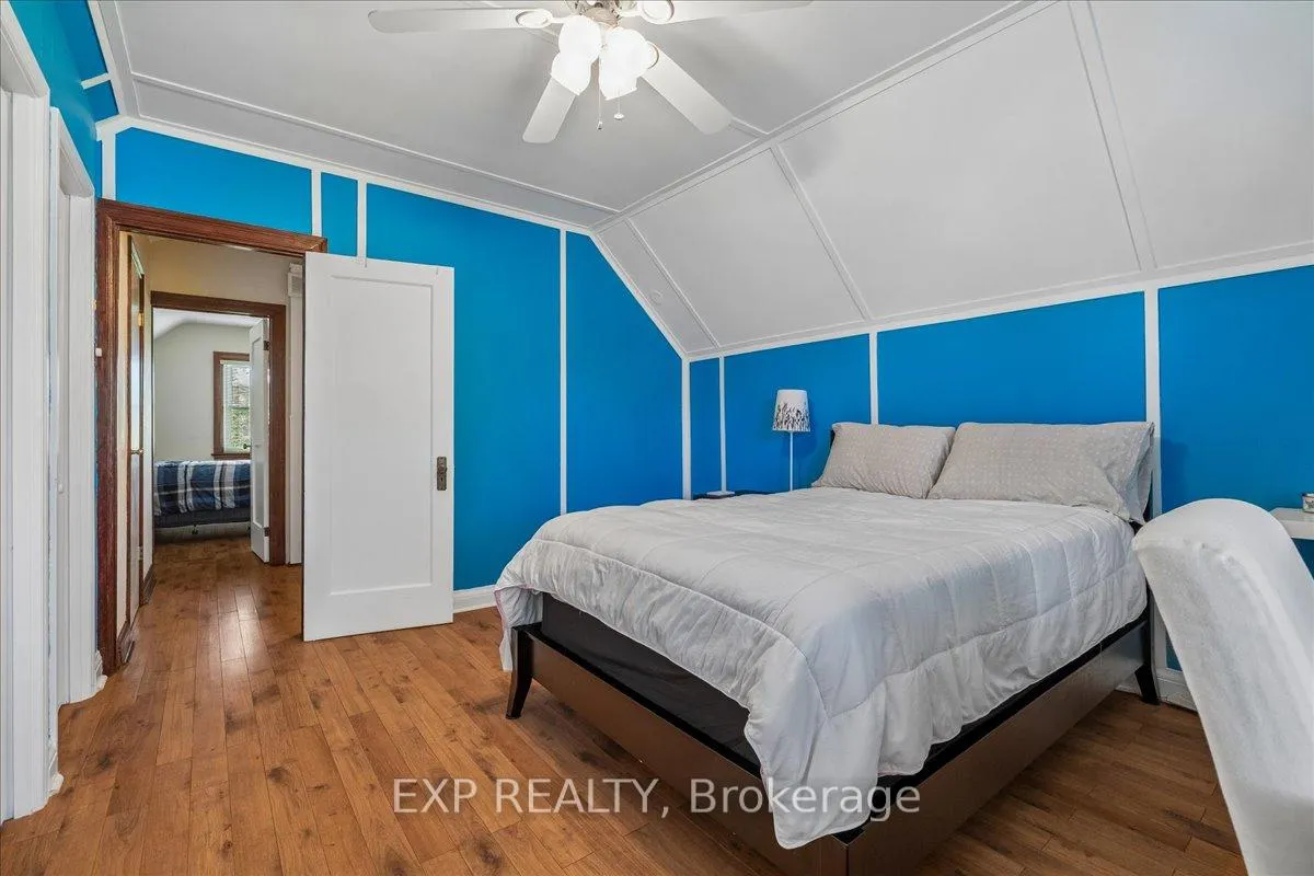 Photo 22 of 1025 King Road, Burlington, LaSalle — HOMEH