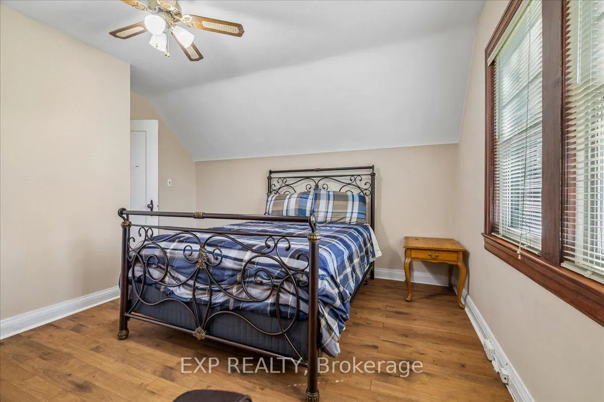 Photo 25 of 1025 King Road, Burlington, LaSalle — HOMEH
