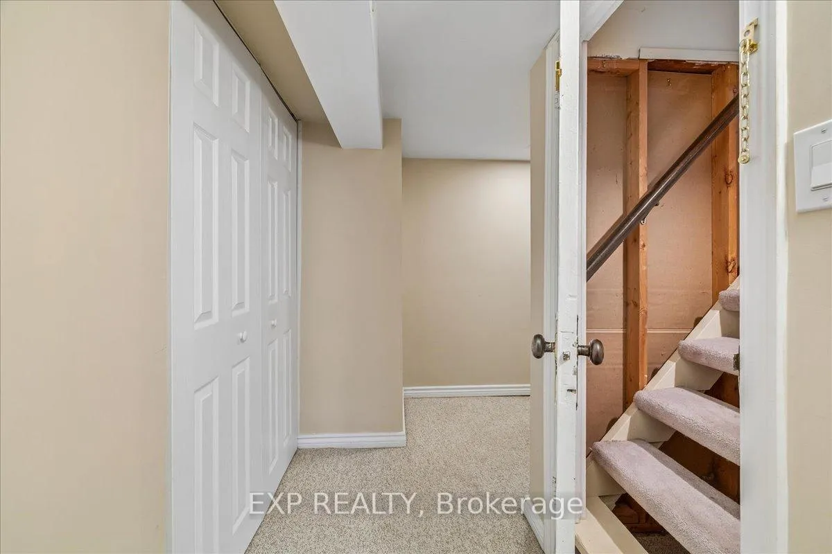 Photo 27 of 1025 King Road, Burlington, LaSalle — HOMEH