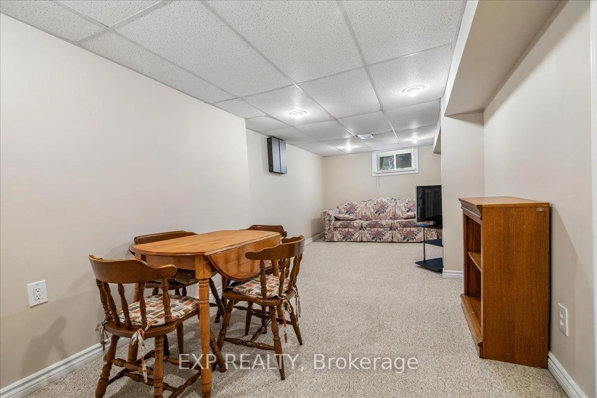 Photo 28 of 1025 King Road, Burlington, LaSalle — HOMEH