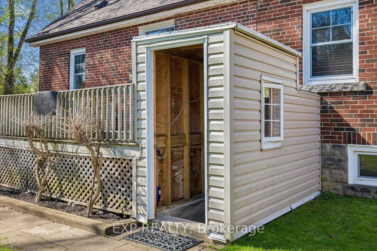 Photo 37 of 1025 King Road, Burlington, LaSalle — HOMEH