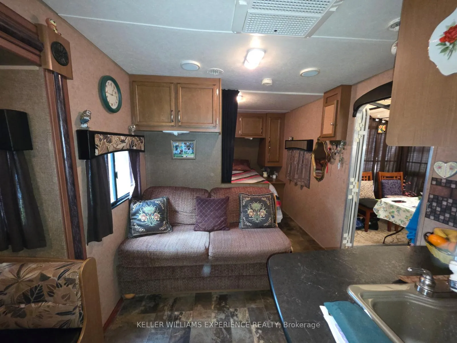 Photo 10 of Unit # 65, 5216 County 90 Road, Springwater, Rural Springwater — HOMEH