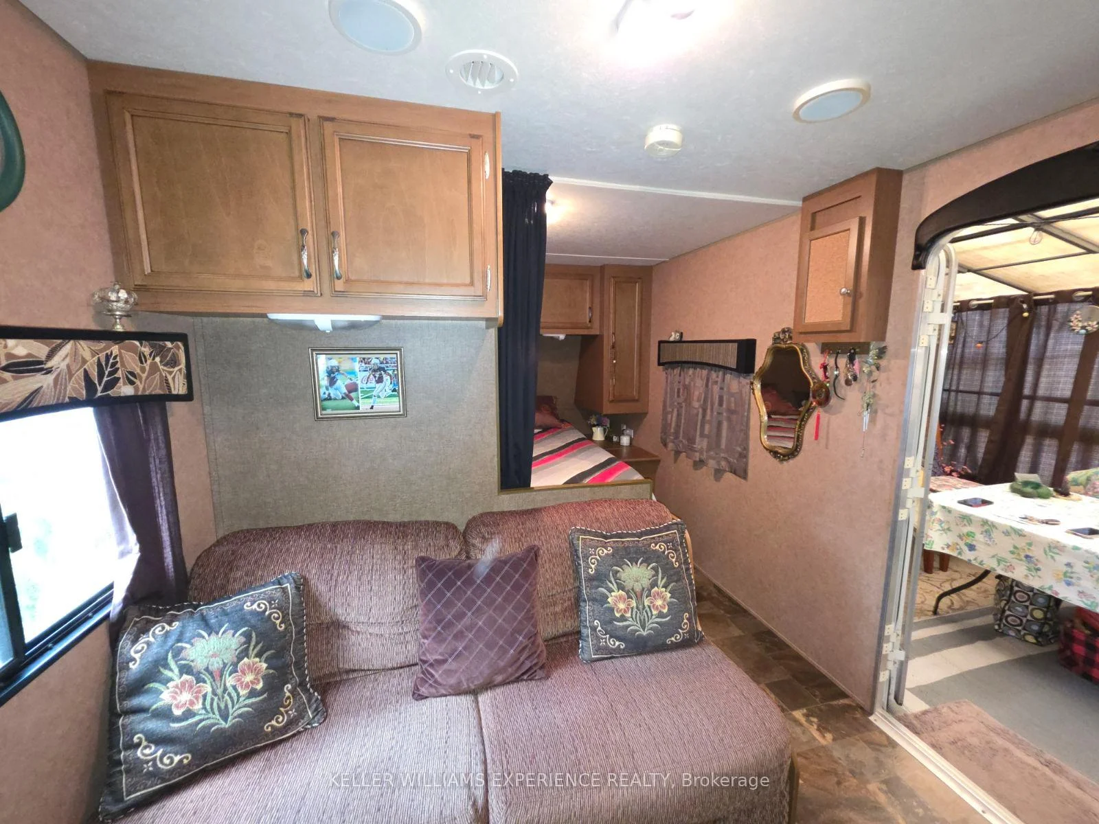 Photo 13 of Unit # 65, 5216 County 90 Road, Springwater, Rural Springwater — HOMEH