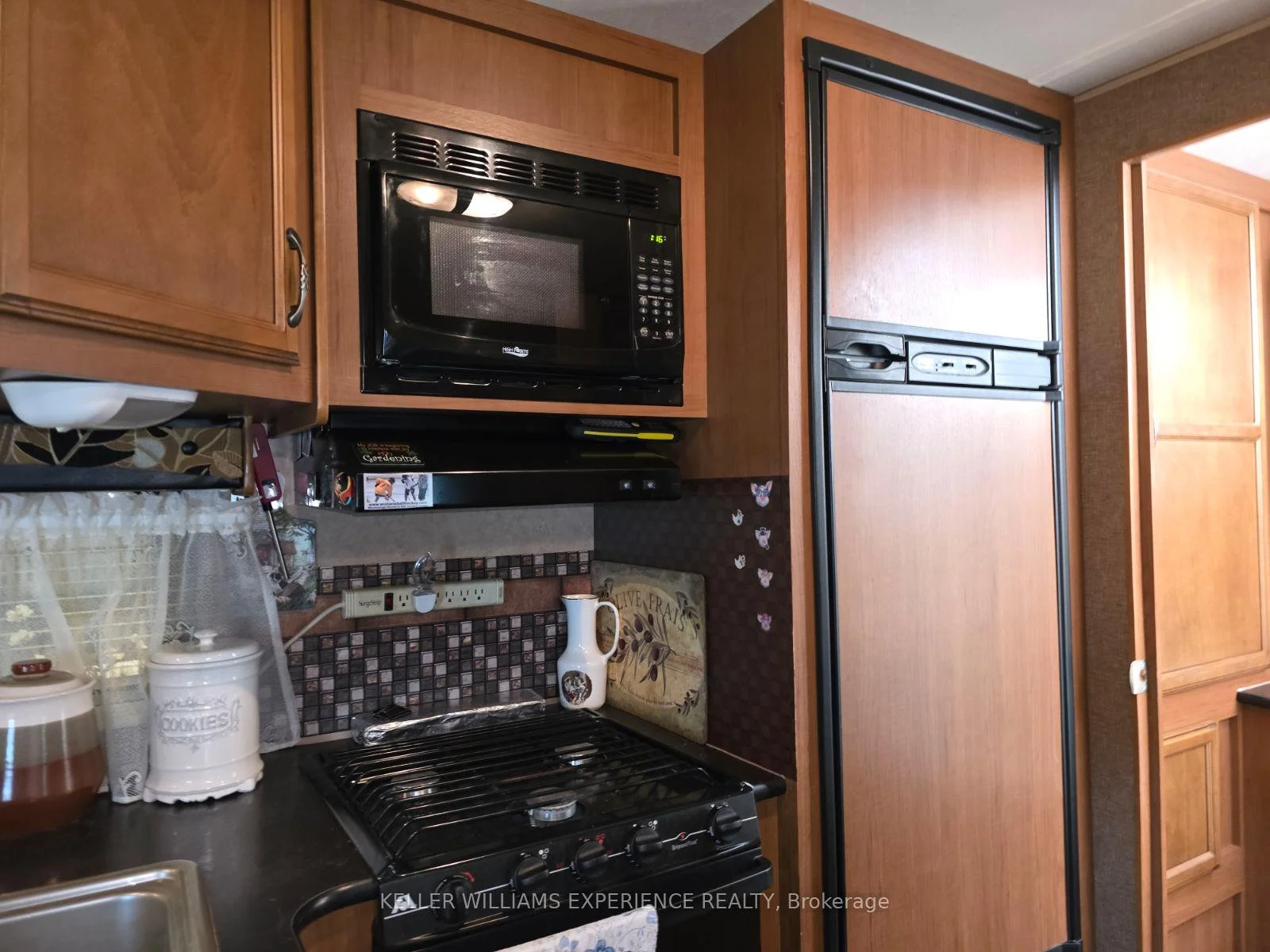 Photo 22 of Unit # 65, 5216 County 90 Road, Springwater, Rural Springwater — HOMEH